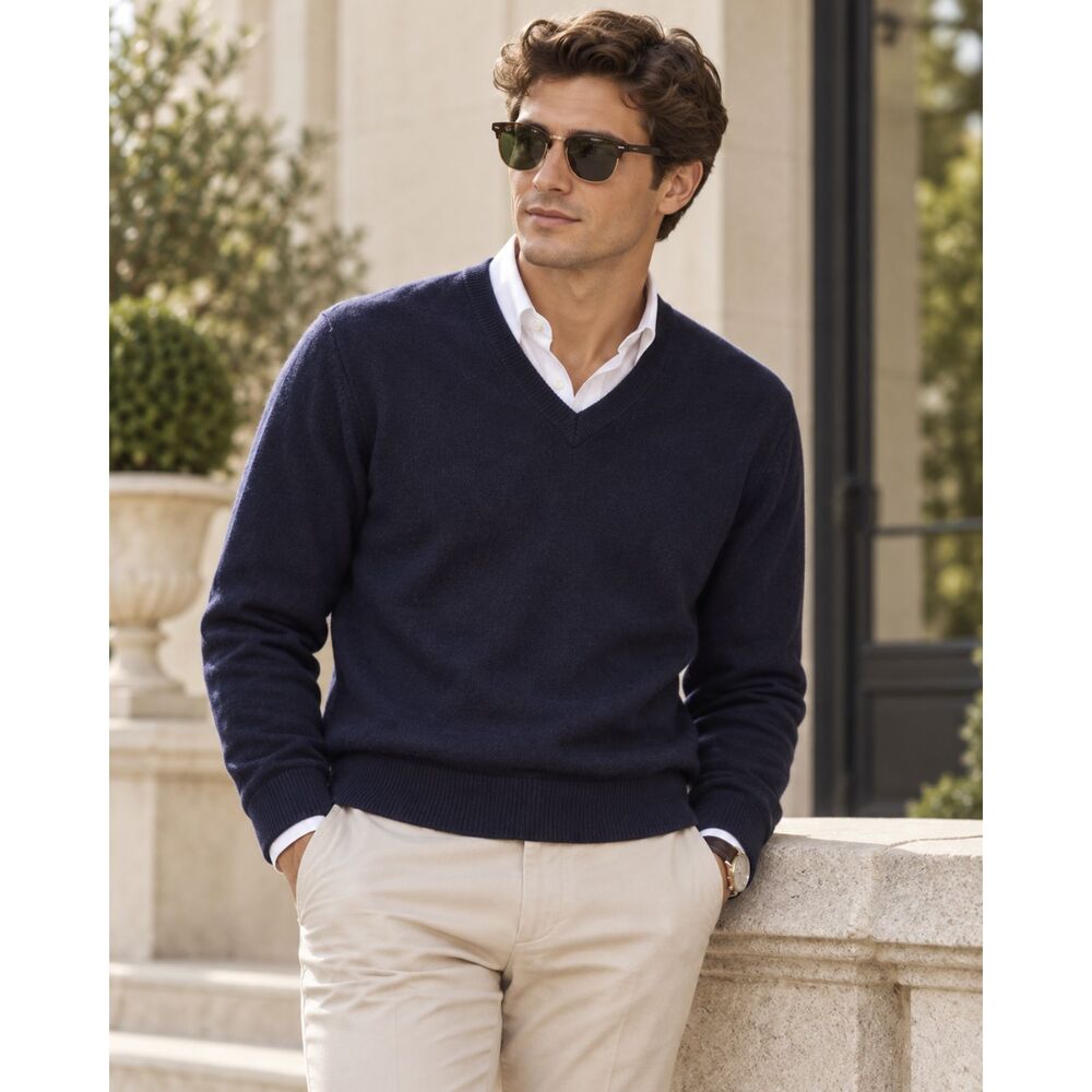 J.Crew 100% Cashmere Navy V Neck Sweater Men's M Italian Yarn